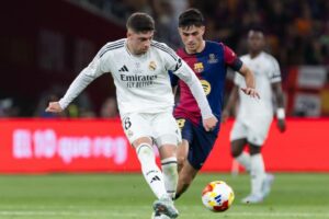 Ако Чаби Алонсо остане на клупата, Валверде се сели во Манчестер Јунајтед?